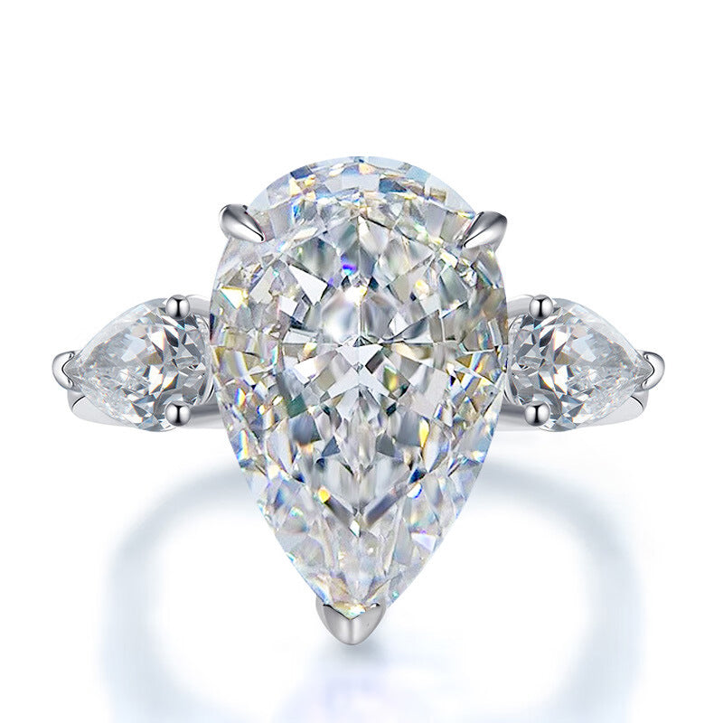 Peyton Ring - Classic Elegance - High-Quality 925 Sterling Silver Craftsmanship, Timeless Oval Diamond Design