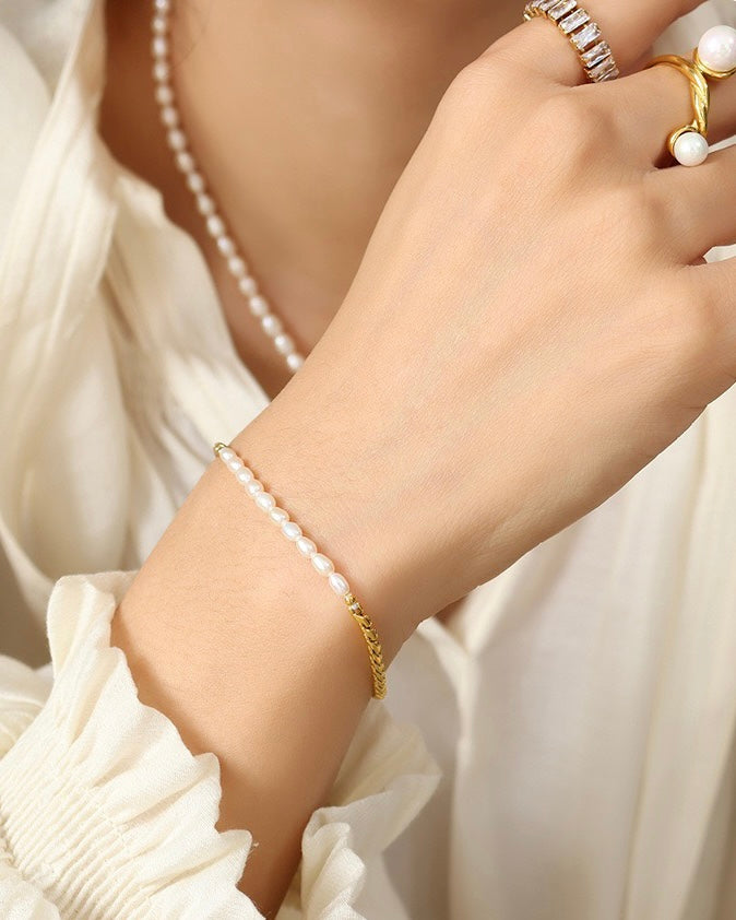 LuvEcho-Helen-OT-Buckle-Bracelet-Pearl-Chain-18K-Gold