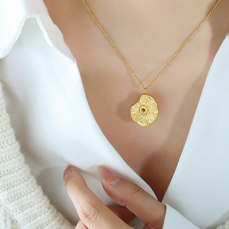 Olivia Eye of Life Clavicle Necklace - Radiant Gold Pendant - LuvEcho Jewelry