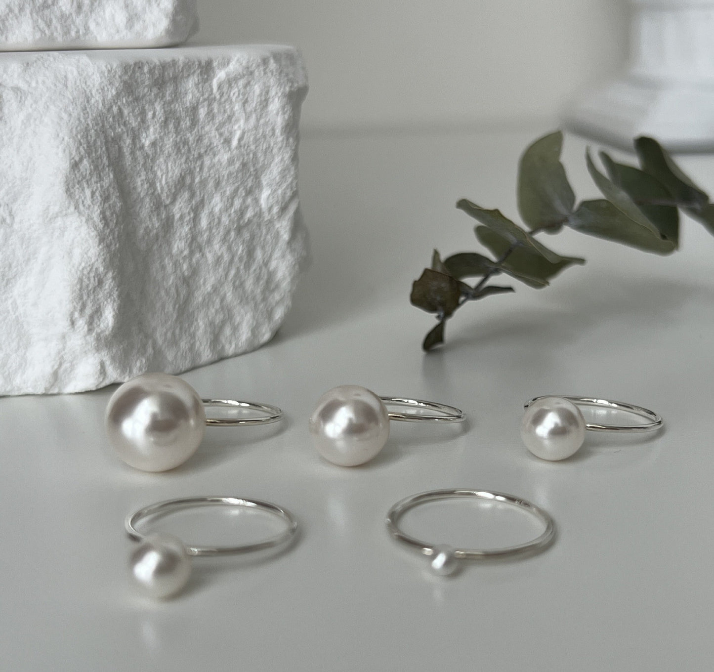 Luv Echo Jewelry - 925 silver and elegant Swarovski crystal pearl ring, easy to match with any style.